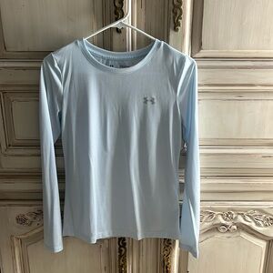 Women’s XXS Under Armor Thin Long Sleeve Shirt